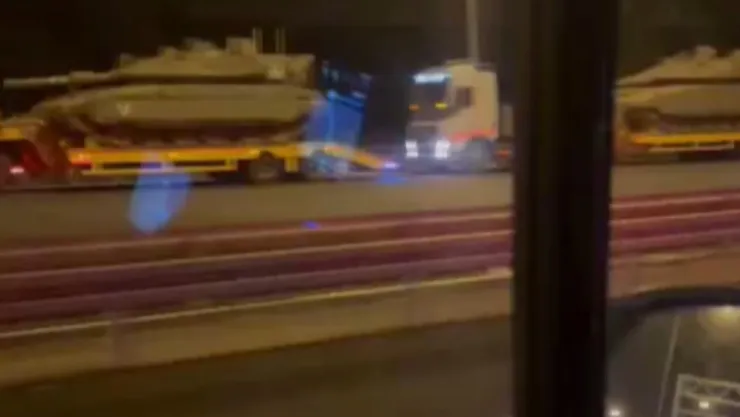 İsrail, Gazze sınırına tank sevkiyatı gerçekleştiriyor