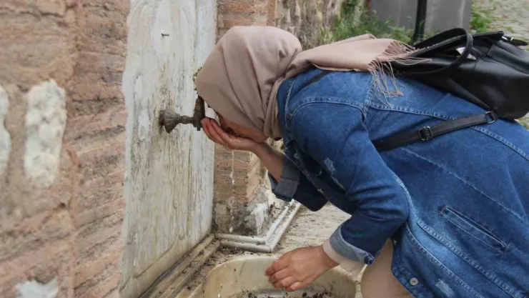 İstinat duvarındaki 241 yıllık tarih