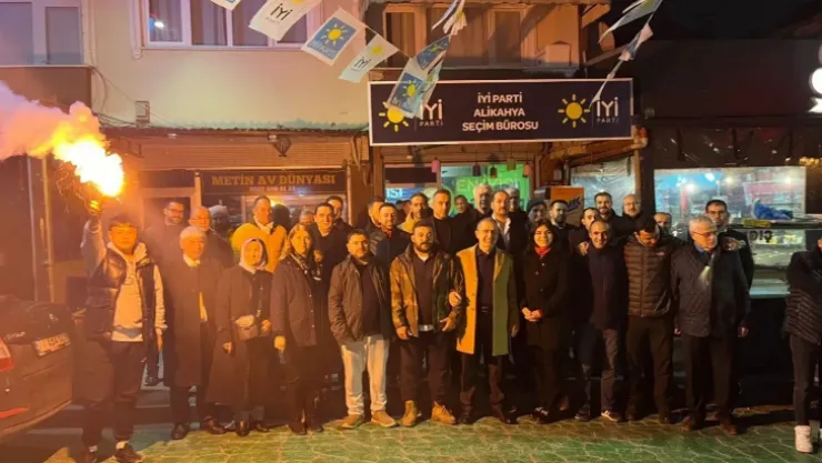 İYİ Parti'den Alikahya'da gövde gösterisi
