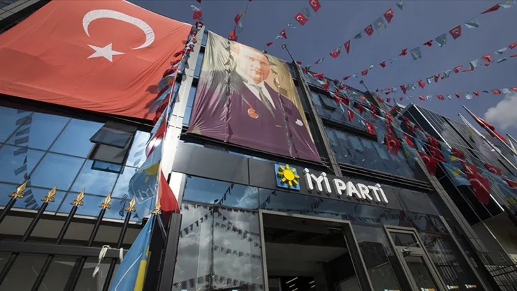 İYİ Partili vekilden hükümete destek