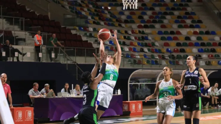 İzmit Belediyespor, galip geldi: 68 - 58