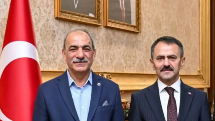 Karadeniz korsan taksileri Vali'ye şikayet etti