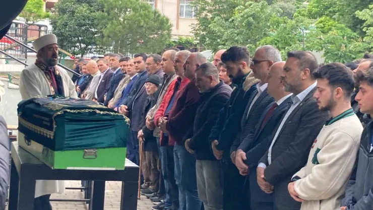Kazada hayatını kaybeden futbolcu son yolculuğuna uğurlandı