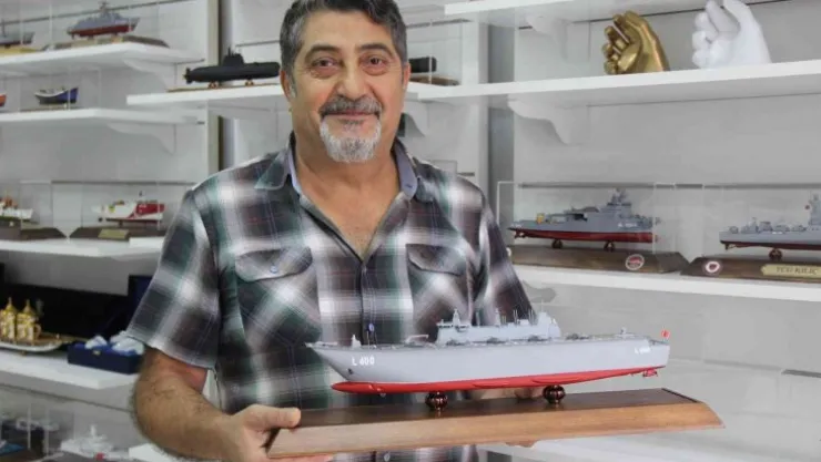 Kendi donanmasını kurdu