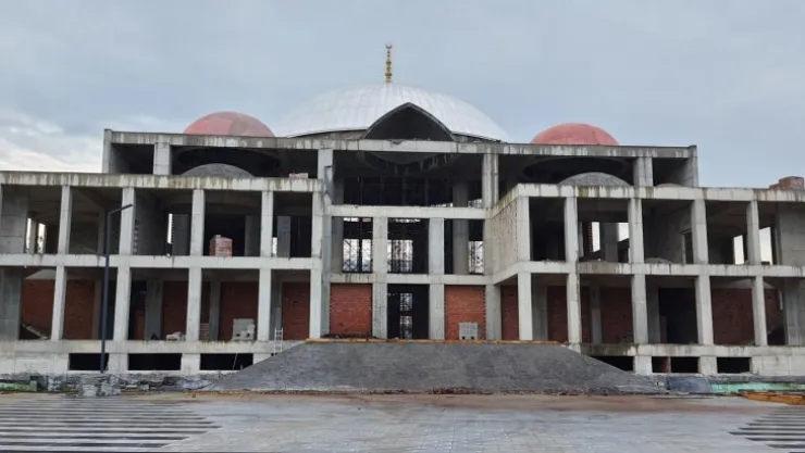 Kent Meydanı Cami için ihale