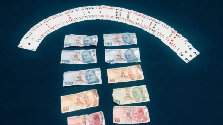 Kısıtlamada kumar partisi!