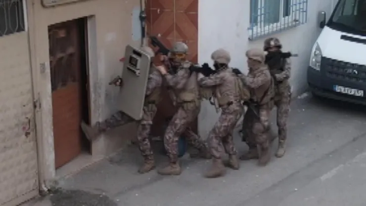 Kocaeli dahil 23 ilde 109 şüpheli yakalandı