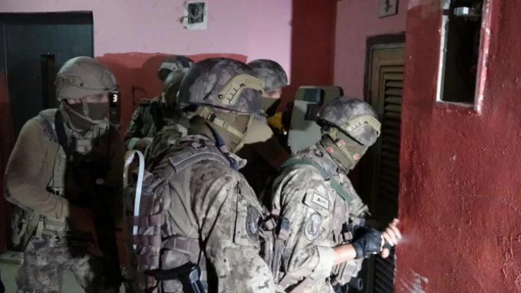 Kocaeli dahil 73 ilde dev operasyon: Gözaltılar var