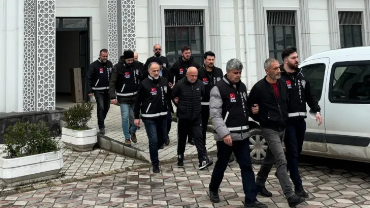 Kocaeli'de 4 kişi operasyonla yakalandı