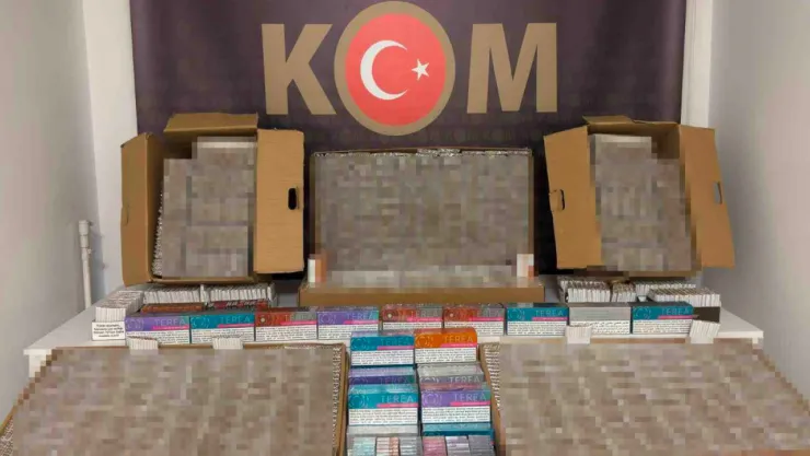 Kocaeli'de 41 bin 880 adet dolu makaron ele geçirildi