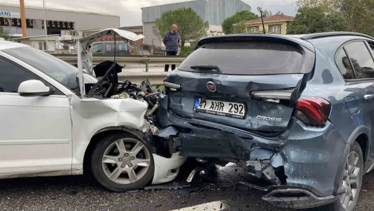 Kocaeli'de 5 araçlı zincirleme kaza: 1'i çocuk 5 yaralı