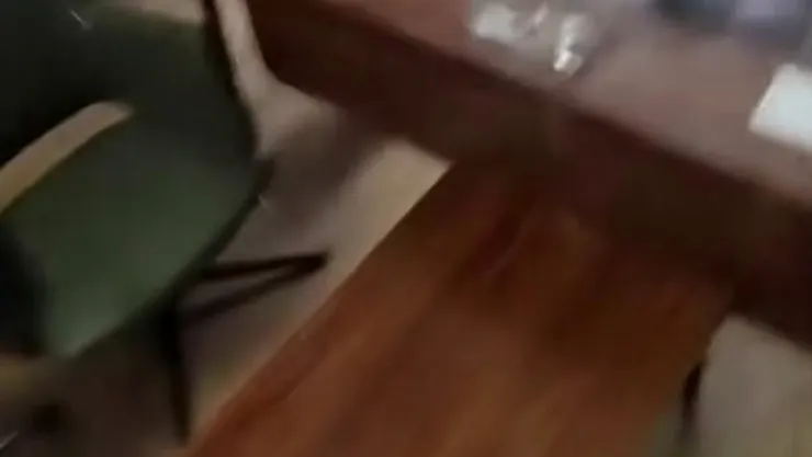 Kocaeli'de işten çıkarılan kadın, şantiye şefinin üzerine kaynar su döktü