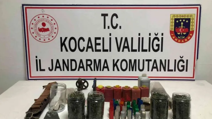 Kocaeli'de uyuşturucu ve patlayıcı madde ele geçirildi