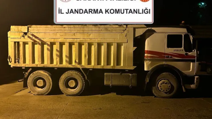 Kocaeli'den Sakarya'ya gittiler, kimyasal atık dökerken yakalandılar