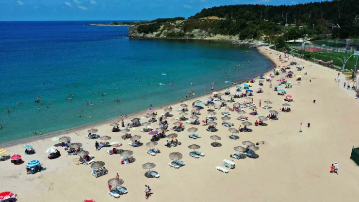 Kocaeli'nin 9 plajında mavi bayrak dalgalanacak