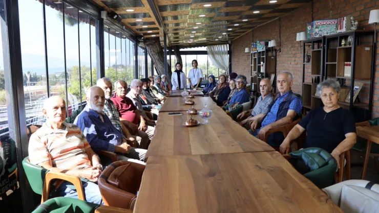 Kocaeli'nin 'çınarları' bu merkezi çok sevdi