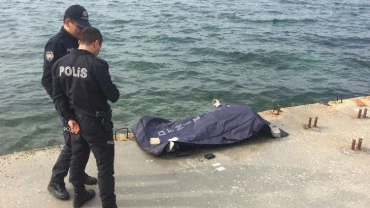 Kocaeli'de denizde erkek cesedi bulundu