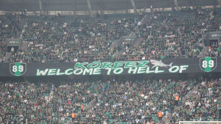 Kocaelispor-Galatasaray maçını bakın kaç seyirci izledi?