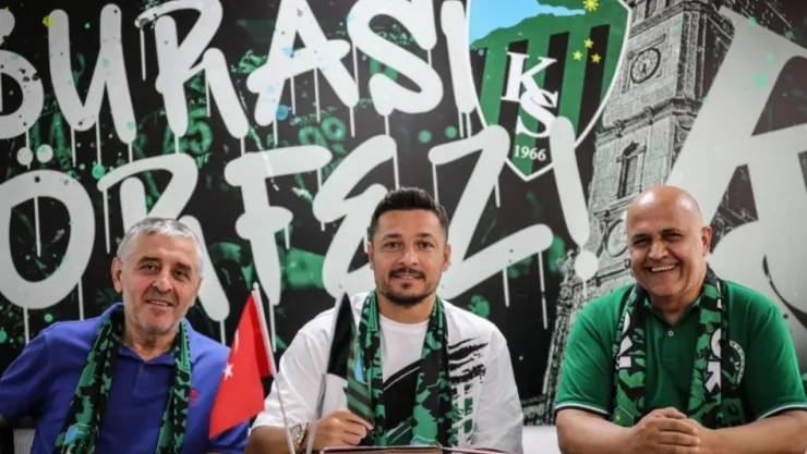 Ahmet Oğuz, Kocaelispor'da!
