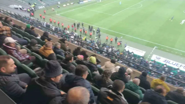 Kocaelispor - Bandırmaspor maçında gerginlik