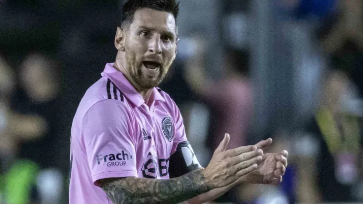 Lionel Messi, yeni takımında sezona golle başladı