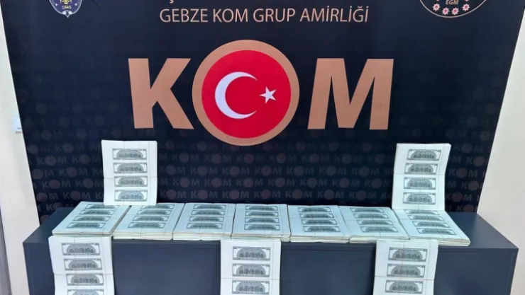 Kocaeli'de matbaa kurup sahte dolar bastılar