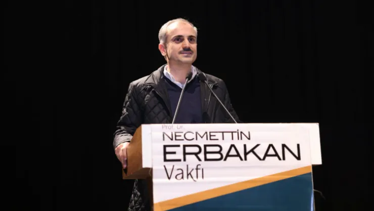 Mekke'nin fethi programı coşkulu bir kalabalıkla kutlandı