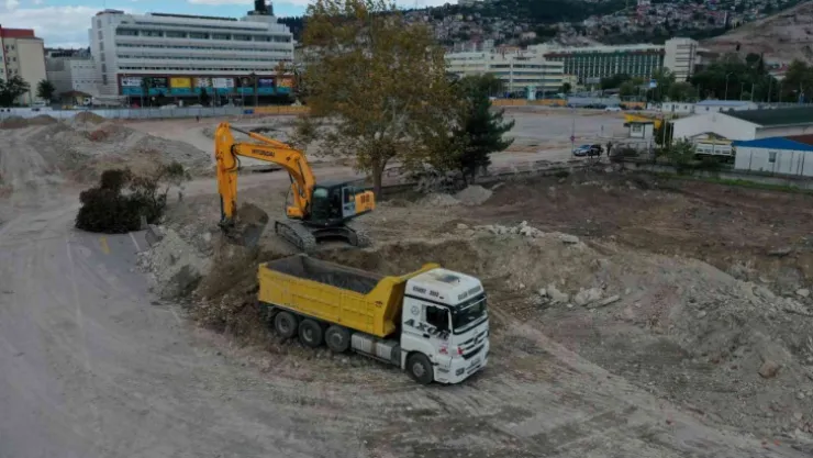 Milli İrade Meydanı'nda temel demir imalatı yapıldı