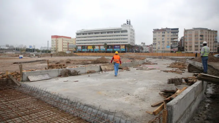 Milli İrade'ye temel betonu döküldü