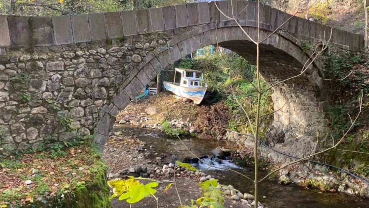 Milli Mücadele'nin tanığı 150 yıllık taş köprü zamana meydan okuyor