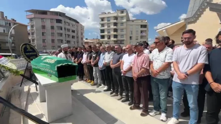 Milli voleybolcuların en acı günü: Babalarını toprağa verdiler