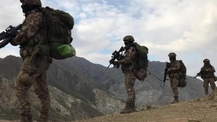 MSB: 2 PKK'lı teslim oldu