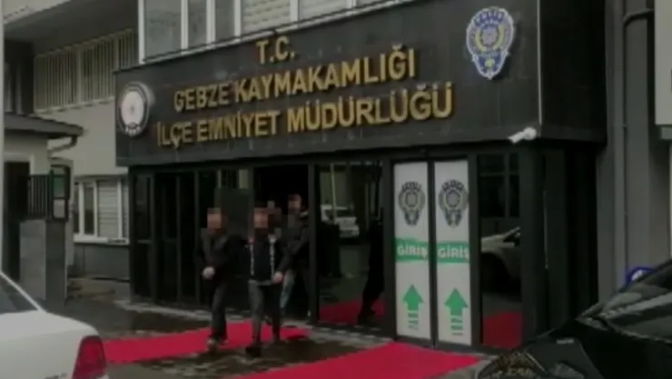 Kocaeli'deki oto fareleri yakalandı
