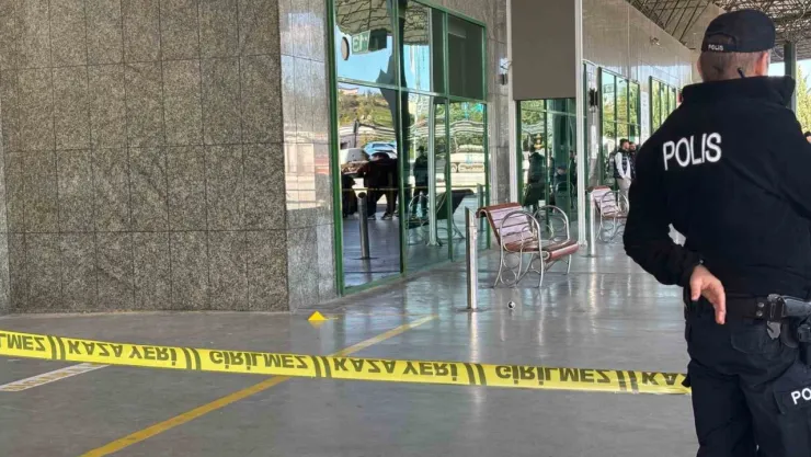 İzmit'te hareketli anlar! Uzman çavuş vuruldu