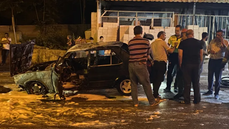 Otomobil alev topuna döndü