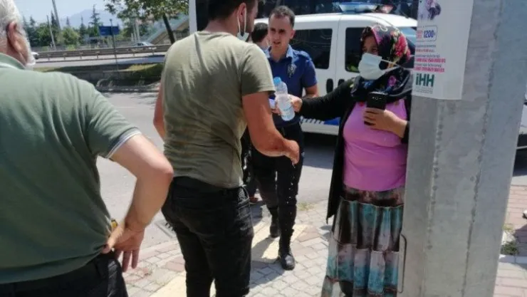 Otomobil ile çarpışan motosiklet sürücüsü yaralandı