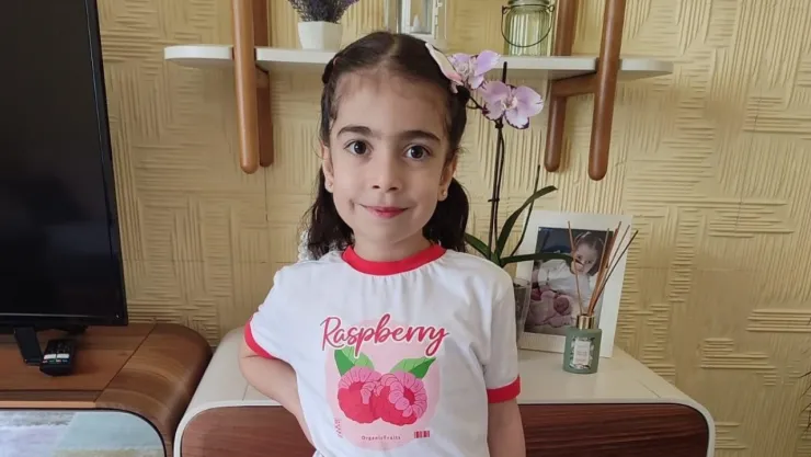 Oyun oynarken otomobilin çarptığı minik kız hayatını kaybetti