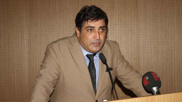 Öztürk: Herkesin yanında olmaya devam ediyoruz