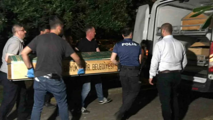 İzmit'te önce sevgilisini öldürdü sonra intihar etti