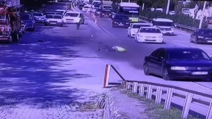 Polisi sürükleyerek yaralayan CHP'li gözaltına alındı