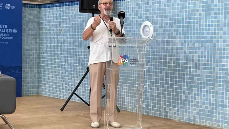 Prof. Dr. Naci Görür depremde bakın hangi tehlikeye dikkat çekti