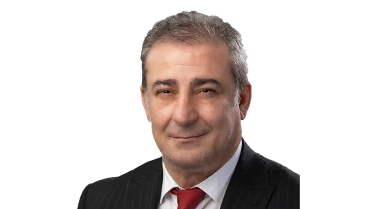Recep Süslü istifa etti