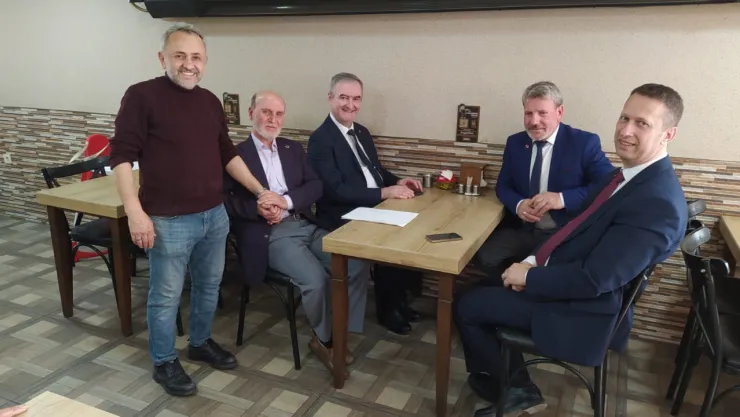 Saadet Partisi esnafı dinledi