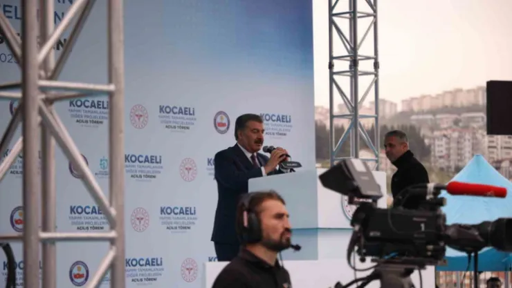 Bakan Koca: Türkiye tıpta birer icra merkezi olacak