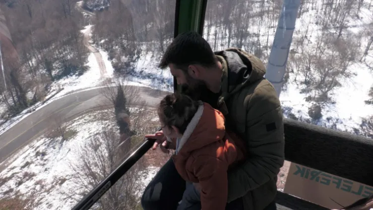 Seferler başladı, Teleferiğin ilk yolcusu Mila bebek oldu
