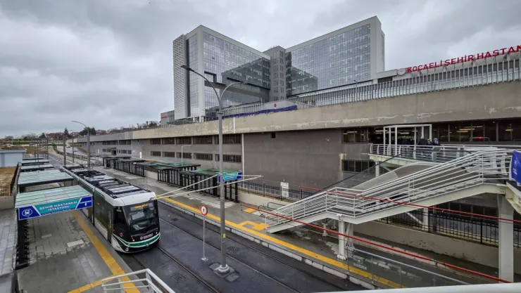 Şehir Hastanesi tramvay hattı rekor kırdı