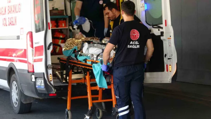 Denizde boğulma tehlikesi geçiren 17 yaşındaki gencin durumu ağır