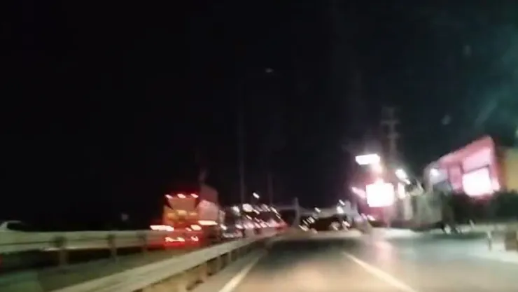 Sürücüler bu yolda tehlike yaşıyor