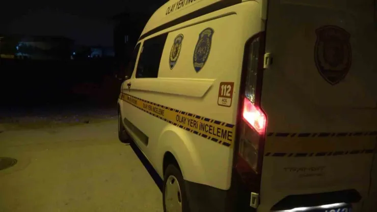 Bursa'da tartıştığı husumetlisine kurşun yağdırdı