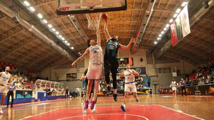 Kocaeli BŞB Kağıtspor evinde galip geldi: 96 - 81